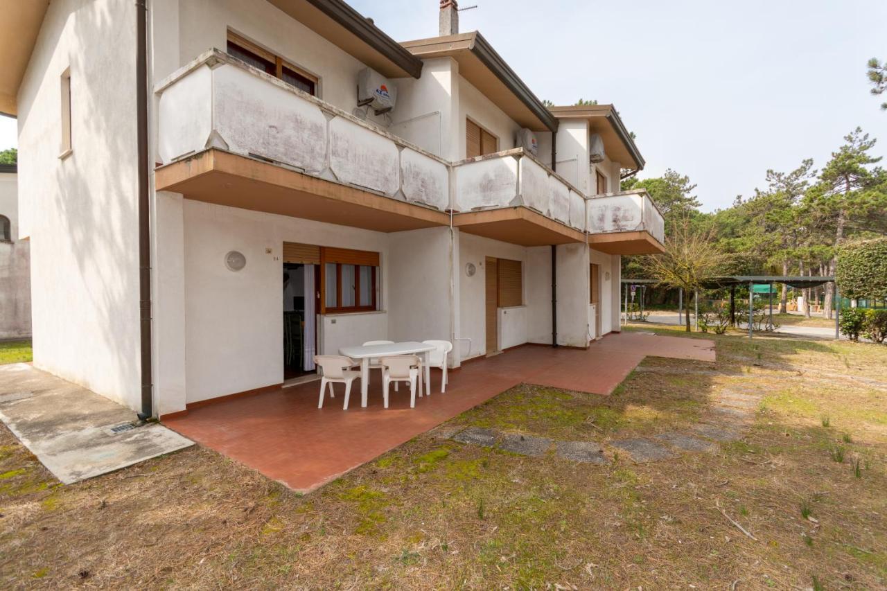 Villaggio Delfino Bibione Exterior foto
